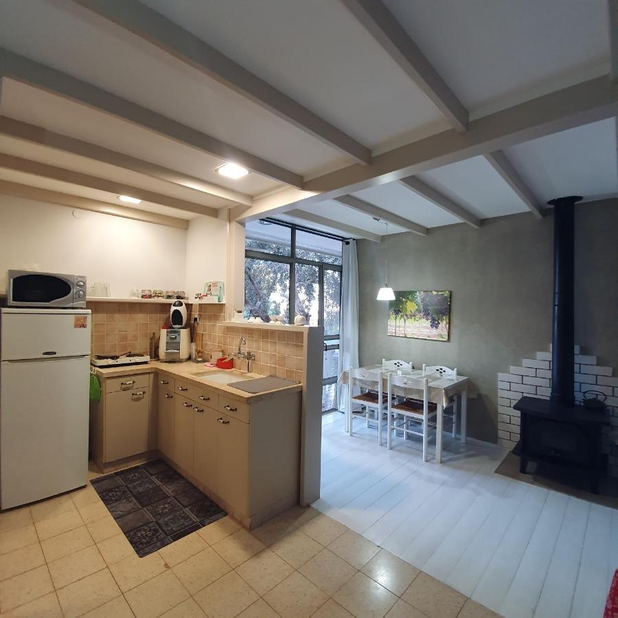 בחצר של טובה Apartment Hazon Exterior photo
